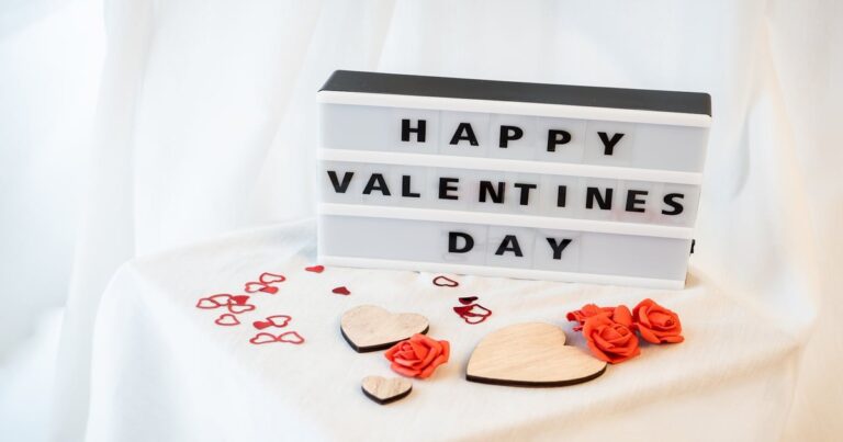 Valentine day Wishes in Gujarati | Happy Valentine's Day ની શુભેચ્છાઓ | Rose day quotes